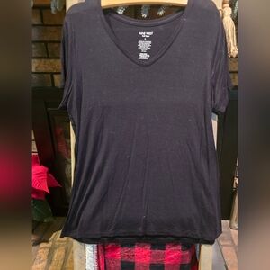 Nine West Black V-Neck Short Sleeve Top